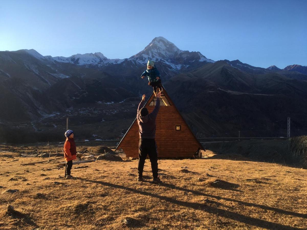 Alone Cottage Kazbegi Bagian luar foto