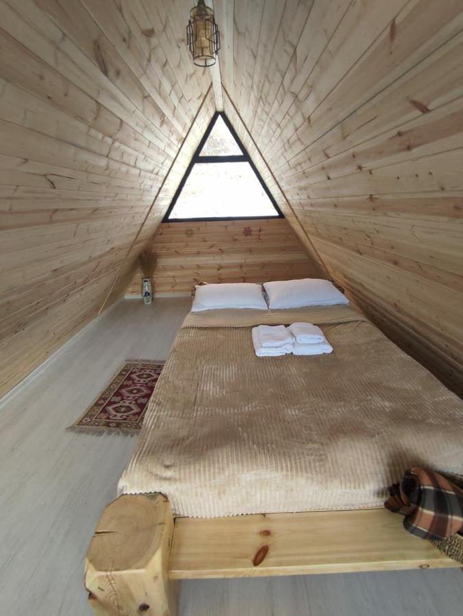 Alone Cottage Kazbegi Bagian luar foto