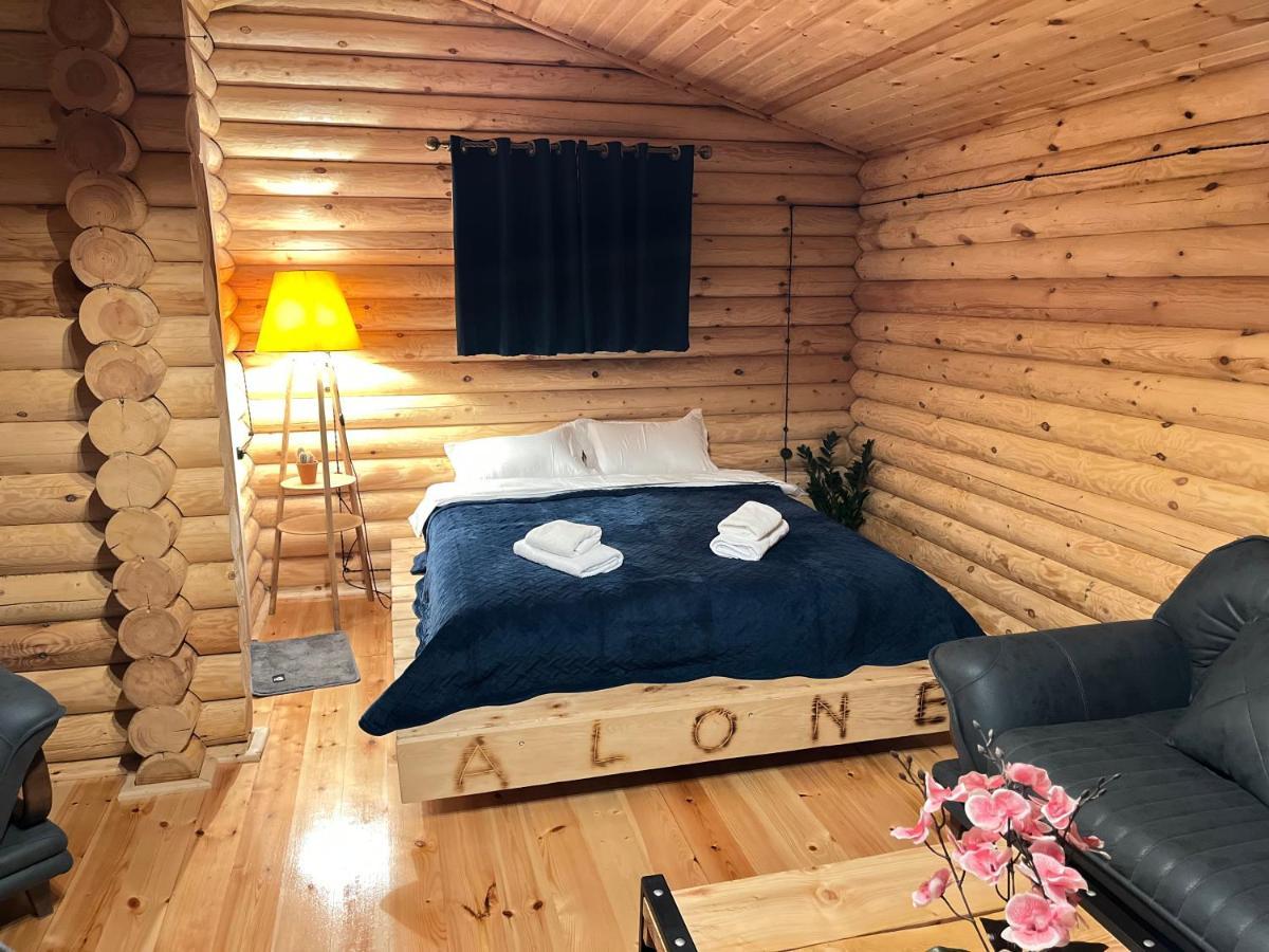 Alone Cottage Kazbegi Bagian luar foto