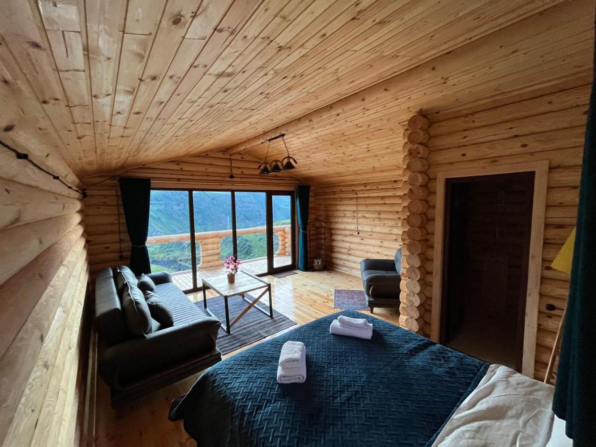 Alone Cottage Kazbegi Bagian luar foto