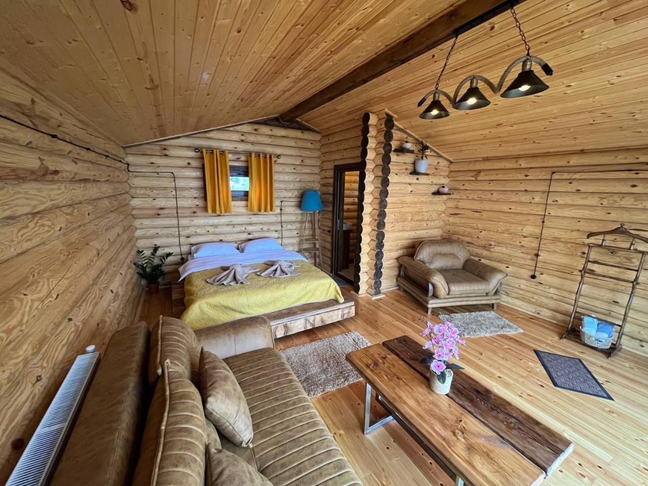 Alone Cottage Kazbegi Bagian luar foto